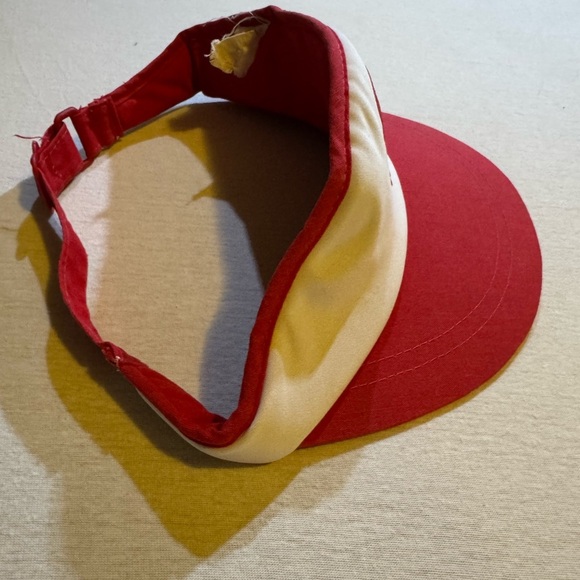 Red and White Visor - Picture 4 of 5